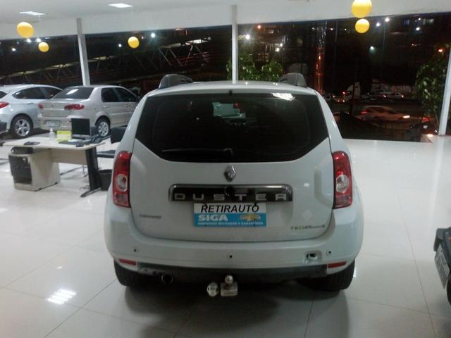 Duster dynamique 2.0 aut 14/15 só/57.335km completona - nova - Foto 12