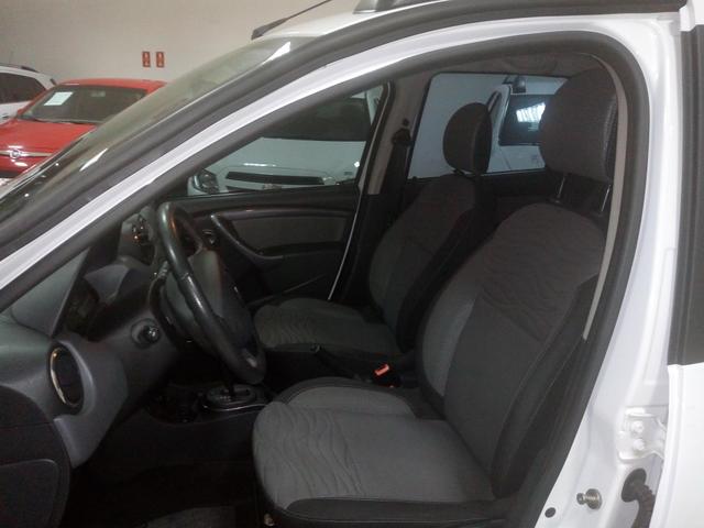 Duster dynamique 2.0 aut 14/15 só/57.335km completona - nova - Foto 8