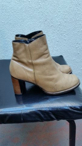 Bota Couro Ramarim Creme - Foto 4