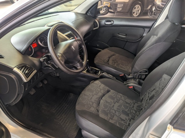 207 Xr 1.4 2011 4 portas completo - Foto 4