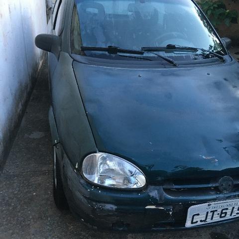 Vendo Corsa 1997 (2 portas) - Foto 5