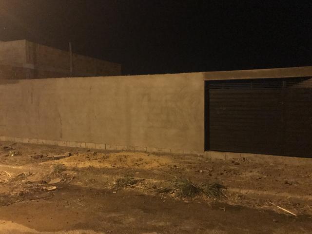 Lote 12 por 25, troco por carro - Foto 2