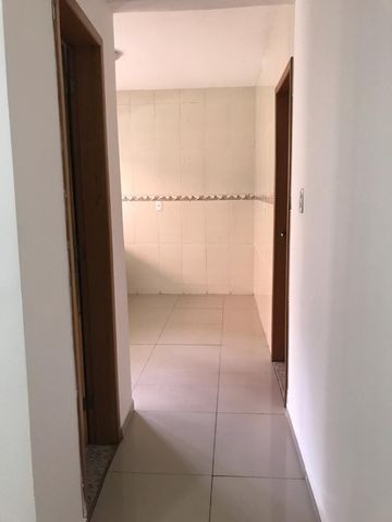 Alugo Casa em Nilópolis, 2 quartos - Foto 3