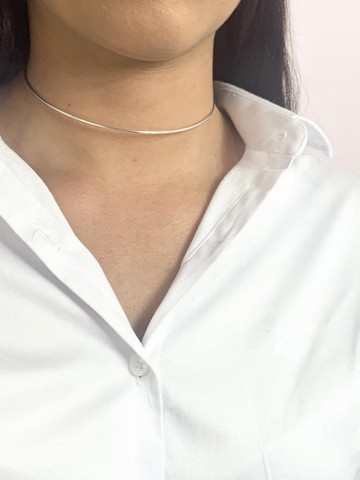 Colar Choker Rigido