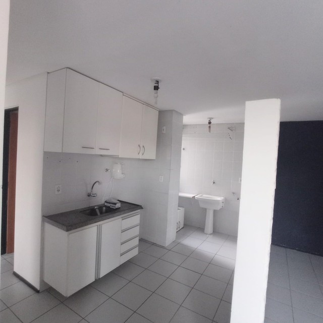 LR Apartamento para venda possui 67 metros quadrados com 3 quartos em Planalto - Teresina  - Foto 8