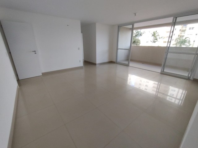 Apartamento para venda possui 128 metros quadrados com 4 quartos em Sul - Brasília - DF - Foto 12
