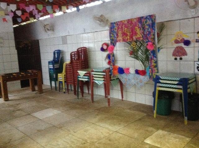 Chale novo,bem arejado,4 dormitórios,3 banheiros,piscina,sauna salao de jogos - Foto 4