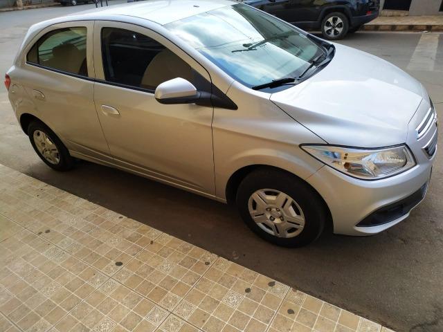 Vendo Onix LT 1.0 2014 completo - Foto 6