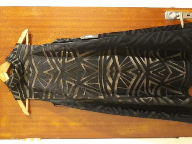 Vestido Vince Camuto