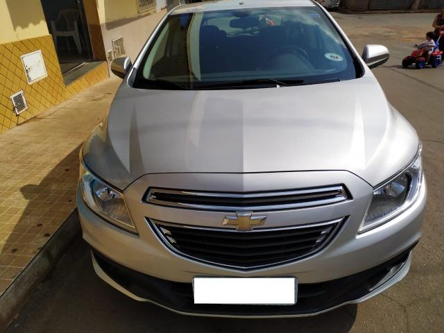 Vendo Onix LT 1.0 2014 completo - Foto 3