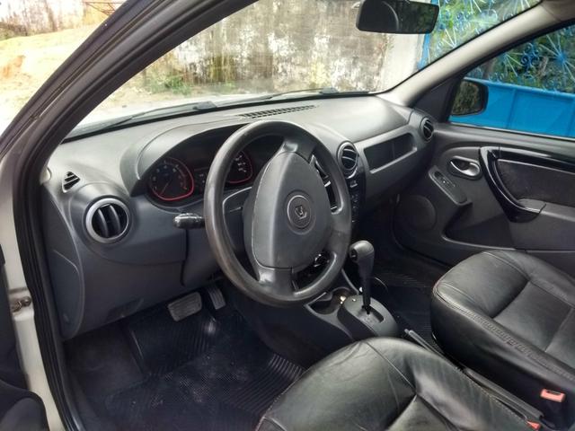 Sandero - Foto 3