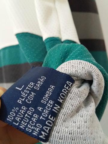 Camiseta duks das antigas várias etiquetas e bordados.muito conservada - Foto 2