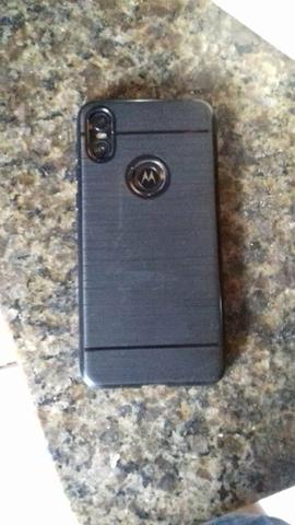 Vendo Motorola one baratinho só tá com alto Falante queimado e a tela trincada um pouco - Foto 3