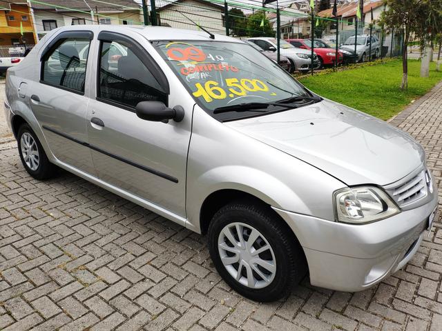 Logan 1.0 2009 financio Sem entrada