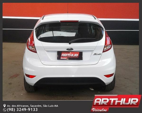 Ford NEW fiesta Hatch 1.5 Arthur Veiculos - Foto 8