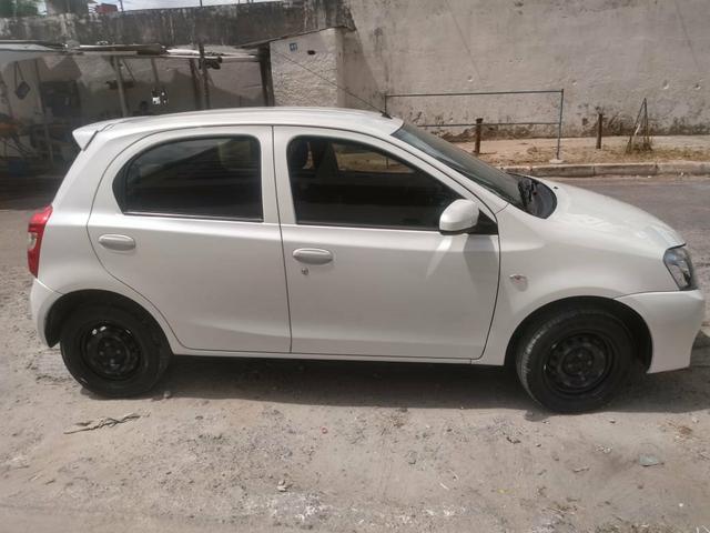 Etios 1.3 - Foto 6