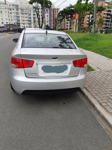 Kia Cerato Ex3 1.6 16v manual ano 11/11 - Foto 3