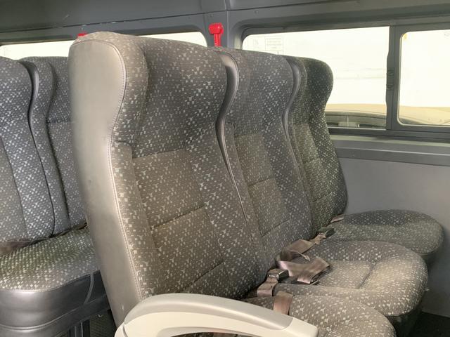 Renault Master 2.3 DCI Minibus Executiva 16L L3H2 3P 2017/2018 - Foto 19