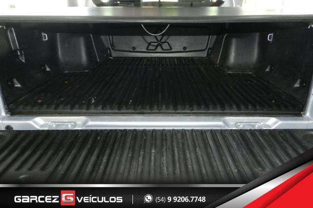 Mitsubishi L200 Triton HPE 3.2 Turbo Diesel 4X4 Manual Lacrada Revisada Procedência - Foto 10