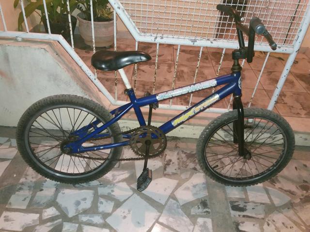 Bicicleta bmx EM SERRINHA-BA BAIRRO VAQUEJADA
