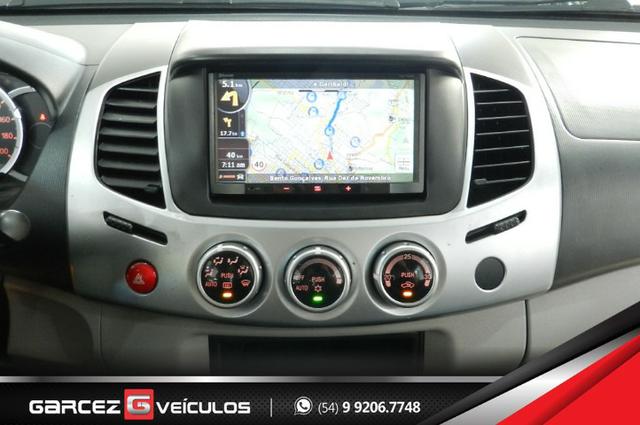 Mitsubishi L200 Triton HPE 3.2 Turbo Diesel 4X4 Manual Lacrada Revisada Procedência - Foto 13