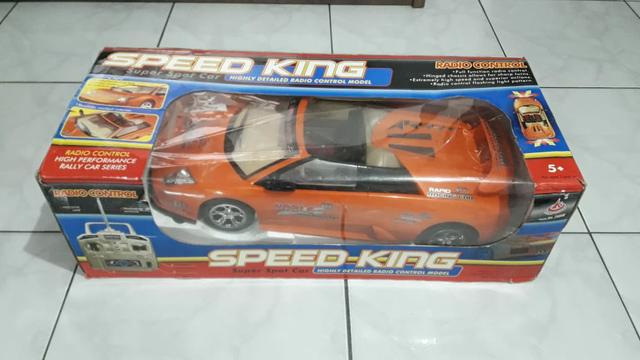Carrinho de controle remoto