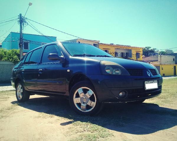 Clio Sedan 2004 1.6 16V Completo - VENDO OU TROCO POR CELTA OU PALIO - Foto 2