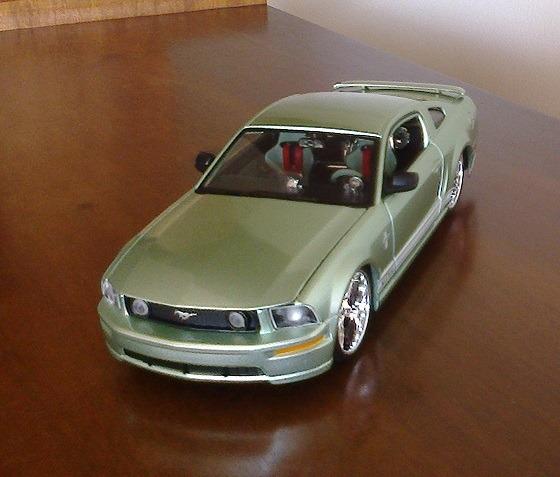 Mustang GT 2006 Maisto Pro Rodz 1/24