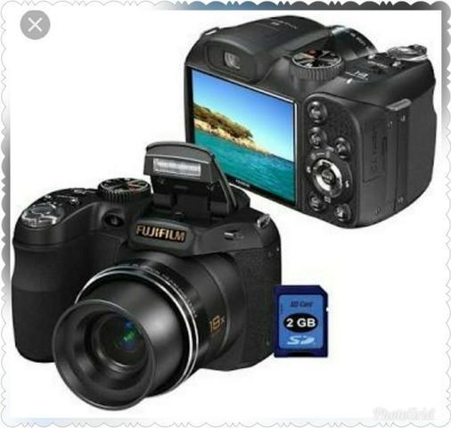 Câmera Fujifilm finepix S2800HD