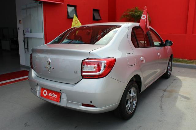 Renault Logan - Foto 5