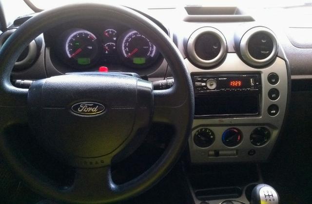 Ford Fiesta Hatch 1.6 c/GNV 2014 - Foto 11