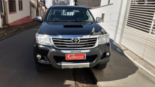 Toyota Hilux SRV 4x4 3.0 Diesel Aut