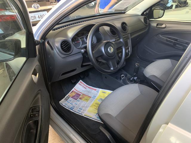 VW Voyage 1.0 completo 08/09 - Foto 5