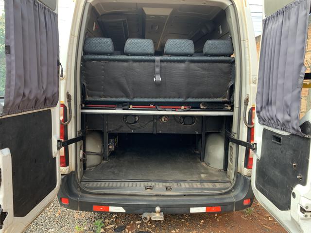 Vende-se van Renault master 2,3 2014/2015 - Foto 8