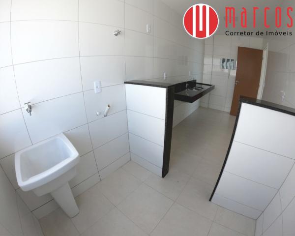 Apartamento para locação 3 quartos, amplo e novíssimo na Praia do Morro. - Foto 12