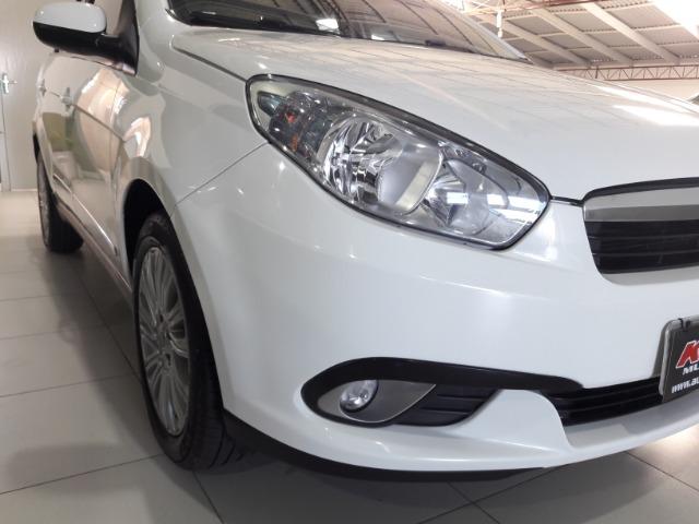Grand siena essence 1.6 ano 2015 placa i completo roda de liga som usb air bag abs - Foto 18