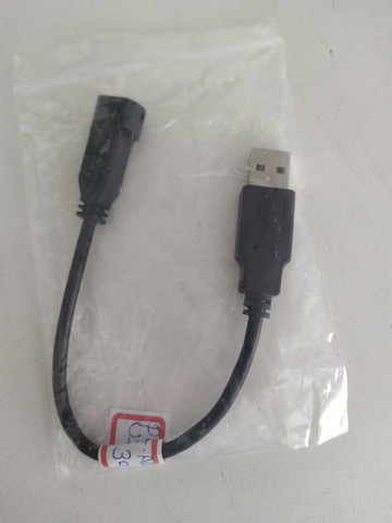 Plug C/ adaptador USB. R$ 30,00.  Whats *.. *..37799616