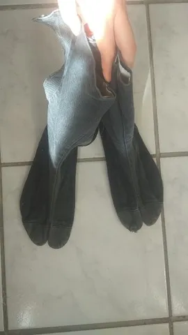 Calçada "Ninja shoes" da India, bem usado, pe 27 cm