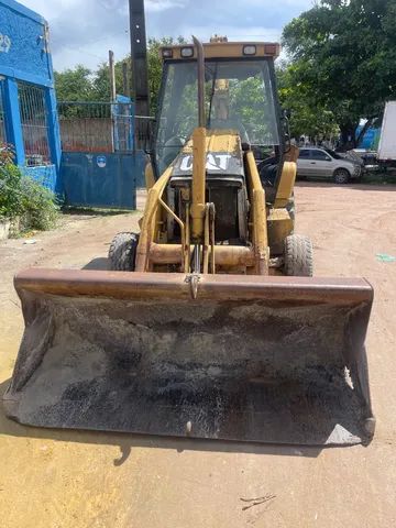 Retroescavadeira caterpilla 416D 