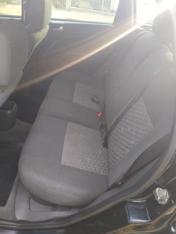 Vendo Ford Fiesta 2004 1.6 - Foto 2
