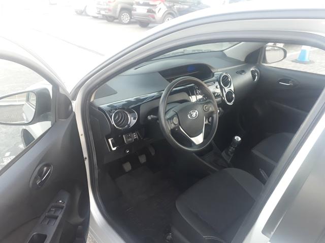 Etios - Foto 7
