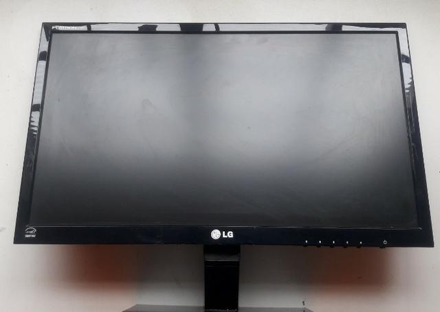 Monitor LG 15'
