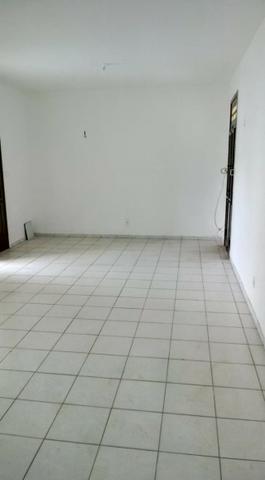 Casa solta para Locação de 3 quartos sendo 1 suite no Parque Shalon - Foto 2