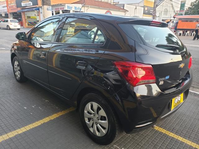 CHEVROLET ONIX 2017/2018 1.0 MPFI LT 8V FLEX 4P MANUAL - Foto 4