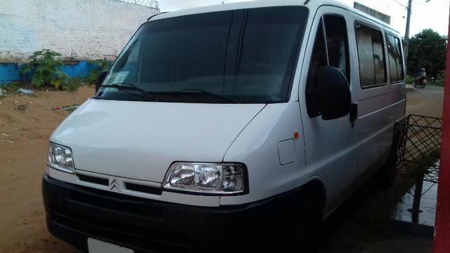 Jumper de 16 lugares 2.8 a Diesel