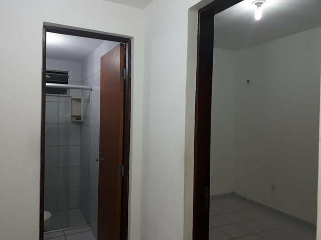 Apartamento no condomínio Solar da Ilha 2