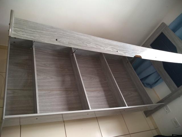Cama de solteiro baú