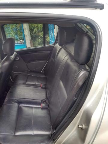 Sandero - Foto 4