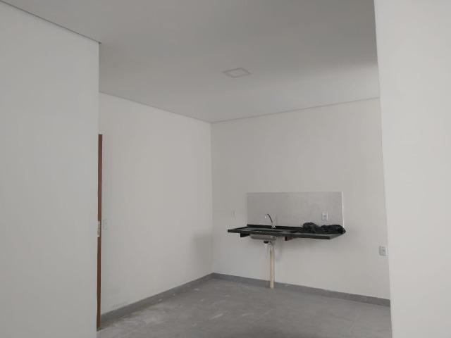 Kitnet com ótima localização - Foto 2