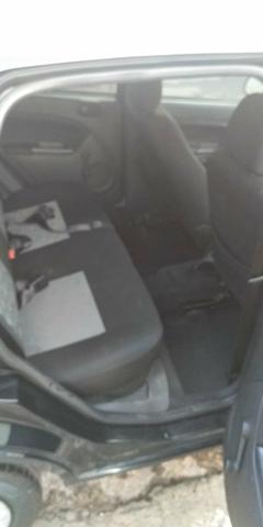 Vendo ou troco fiesta Hatch